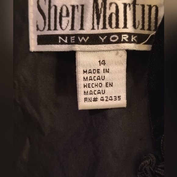 Elegant Black Two-piece Set - Picture 3 of 6